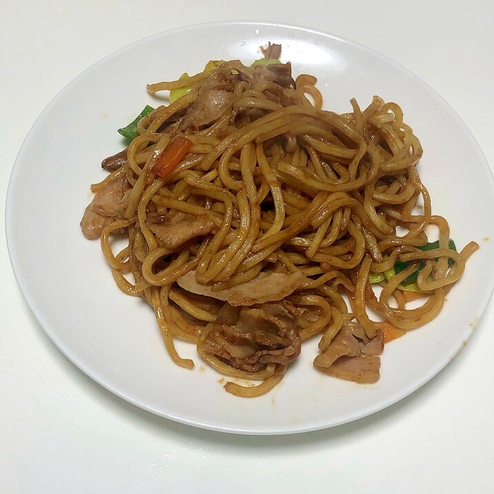 野菜たっぷり栄養満点な焼きそば!